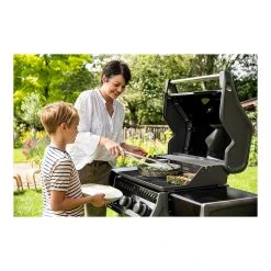 Napoleon Rogue 425 Sort Gasgrill -OFYR butik napoleon rogue 425 black 3 braendere gasgrill 5