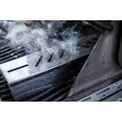 Napoleon Sear Plate Smoker Box - 67013 -OFYR butik napoleon sear plate smoker box 67013 3